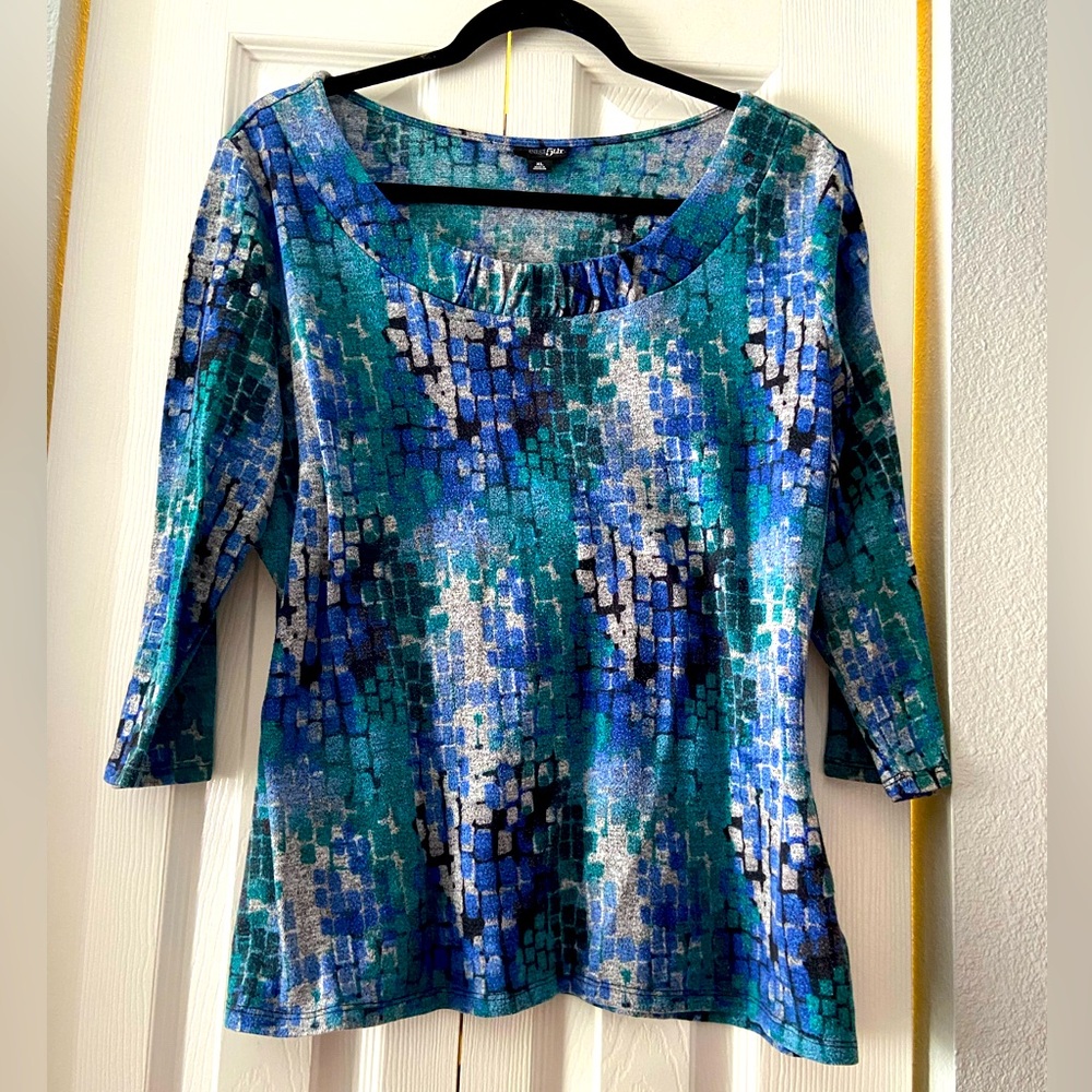East 5th ladies size XL multi color shirt
